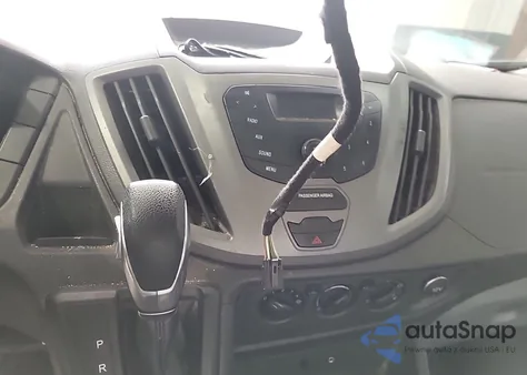 2016 Ford Transit T-150 z USA, uszkodzony, nr VIN 1FTYE9ZM6GKA08746